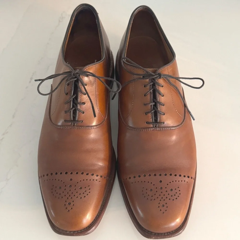 Allen Edmonds Dryden Oxford Men 11 Tan Leather Medallion Cap Toe Brogue Dress